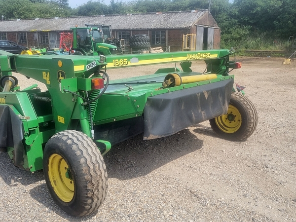 Chris Atkin & Son Ltd - John Deere 1365